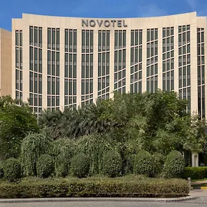 5* מלון Novotel Aerocity